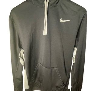 Nike Therma-Fit Mens Hoodie Full Zip Large, Gray Swoosh 2Tone Black / Gray Large